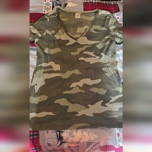 PINK Victoria's Secret Gray Camouflage Tee